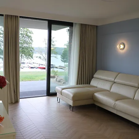 Apartment Lakeview Prestige Kal