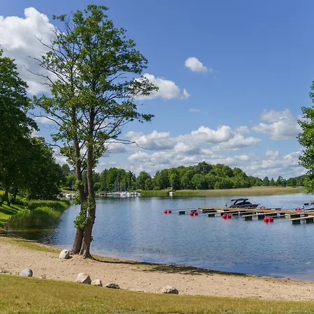 Lakeview Prestige 公寓